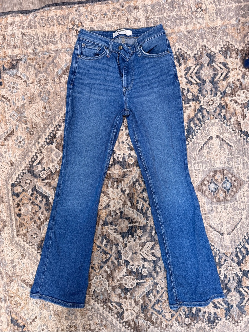 Idyllwind Medium Blue High-Rise Flare Jeans